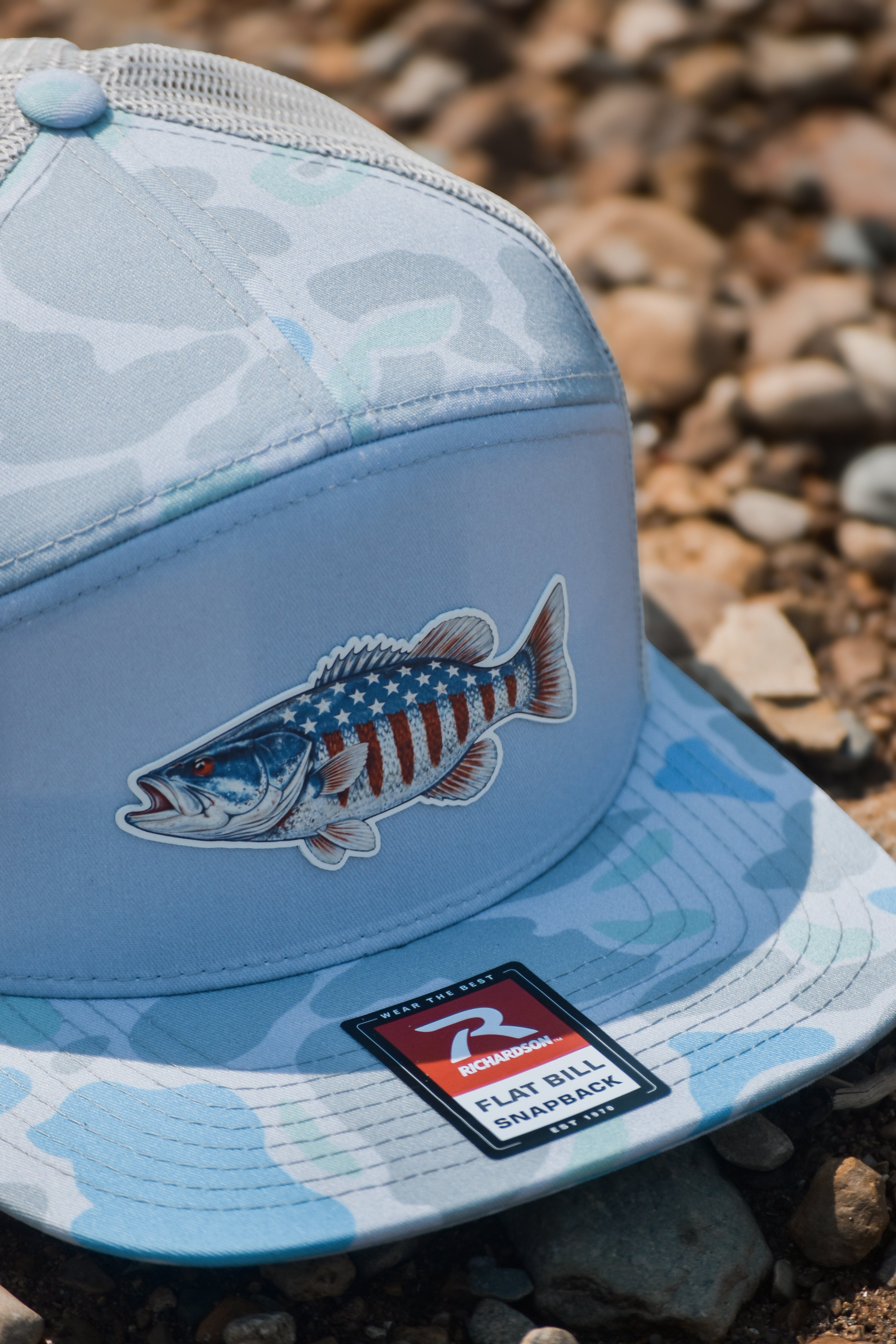 Red White & Smallie